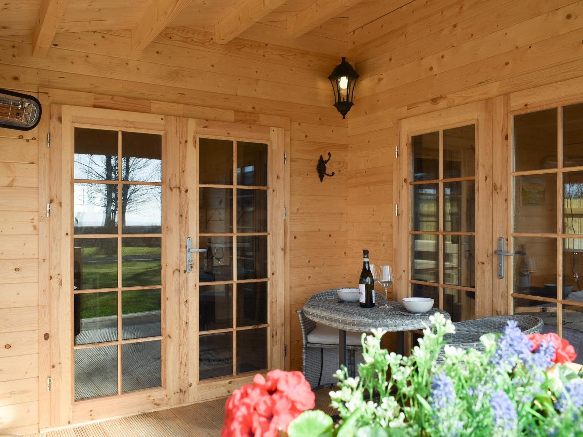 Pinewood Cabin Saline Экстерьер фото